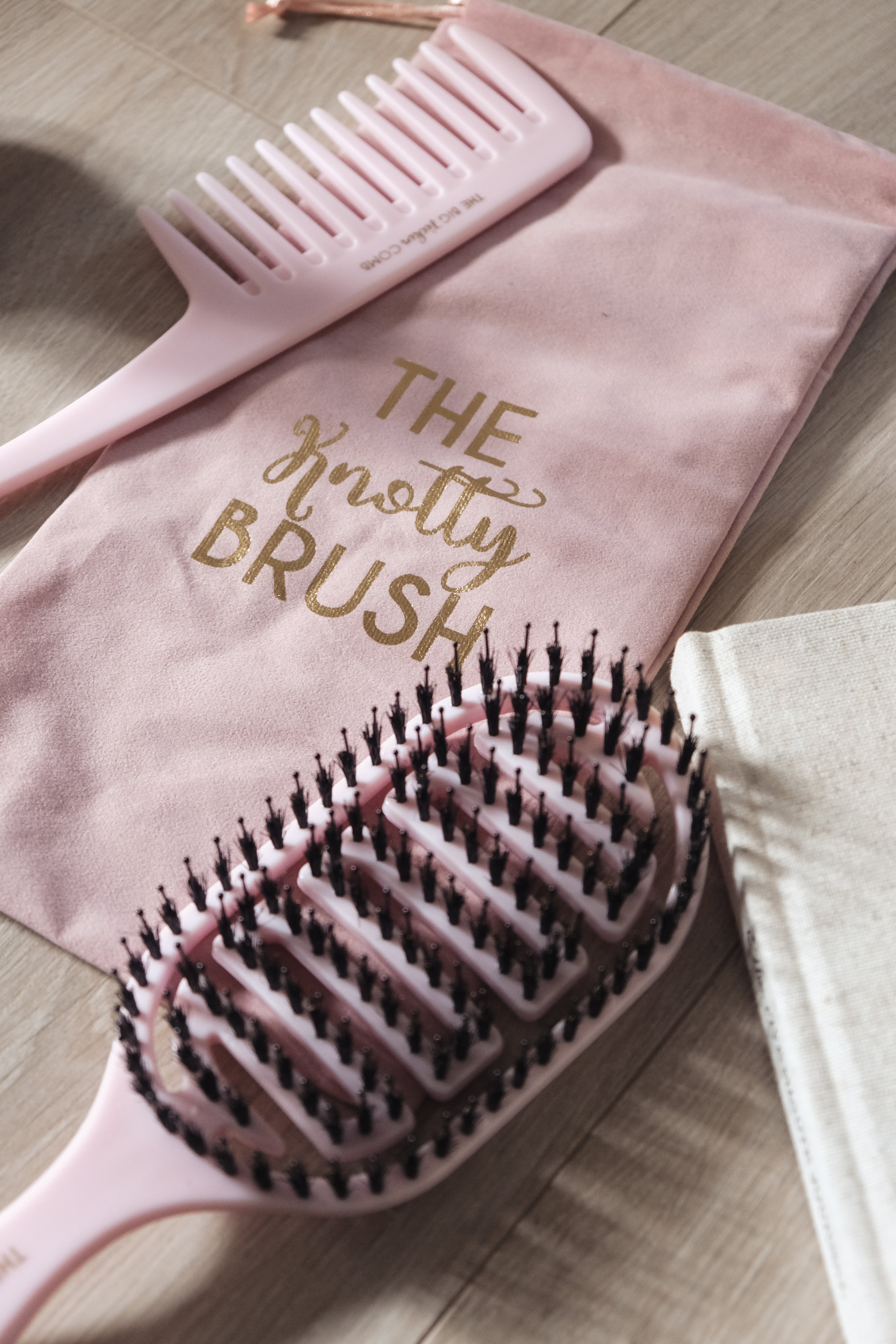 The Knotty Brush Duo - Original pink