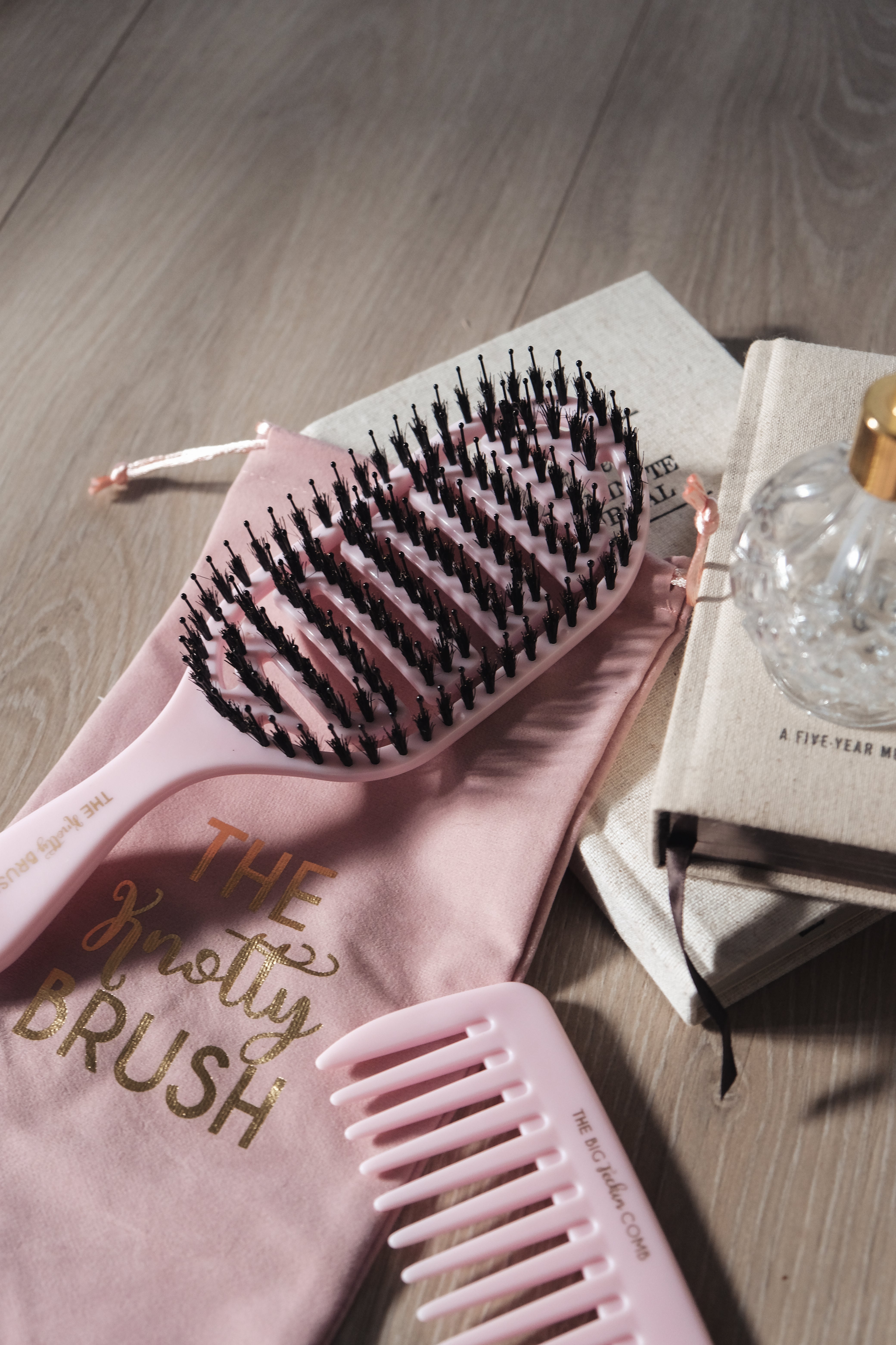 The Knotty Brush Duo - Original pink