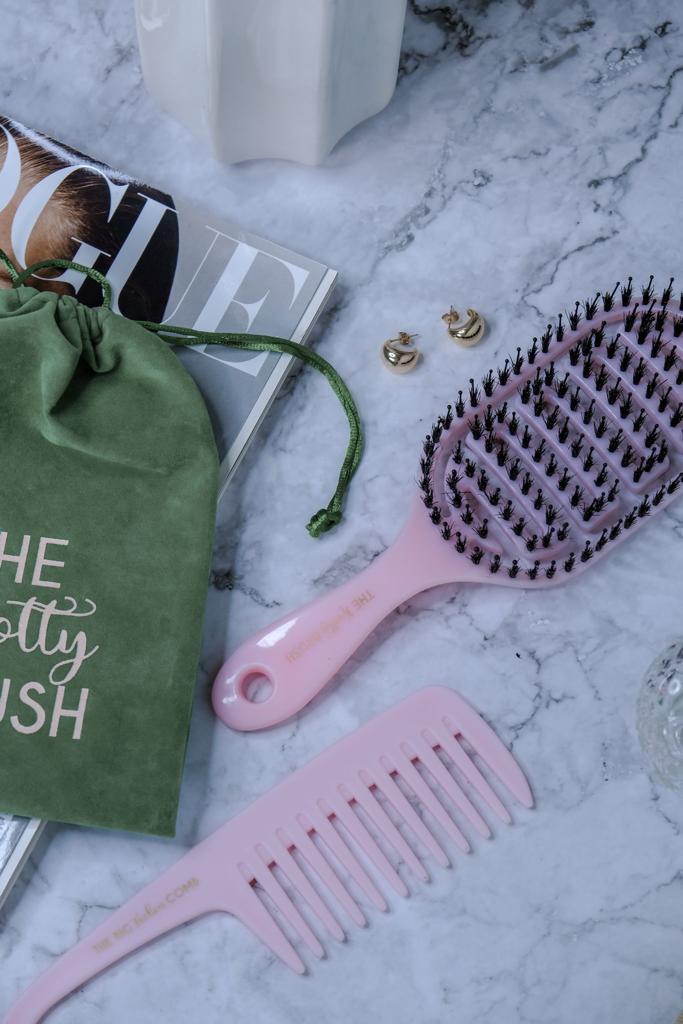 The knotty brush Duo pink & green.