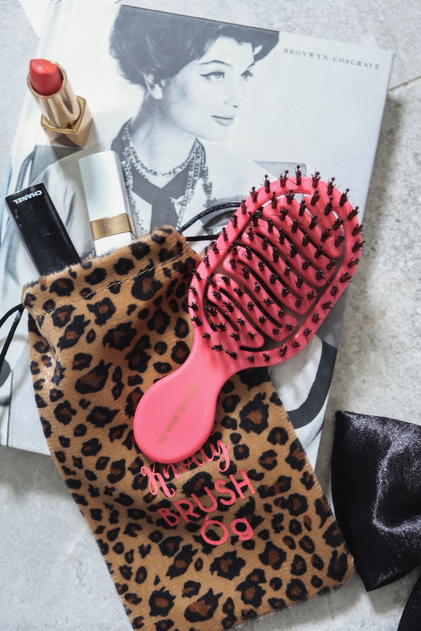 The knotty Brush Óg